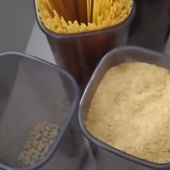 Kitchen Life Saklama Kaplarından 3 Tanesinin Kapağı Yok