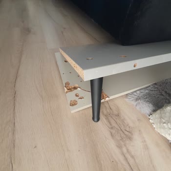 Vivense Yanlış Parça Gönderdi Montaj Ekibi Yatağı Parçaladı