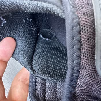 Çok Değil 2 Aylık Kullanımla Puma Ayakkabı Pişmanlığı
