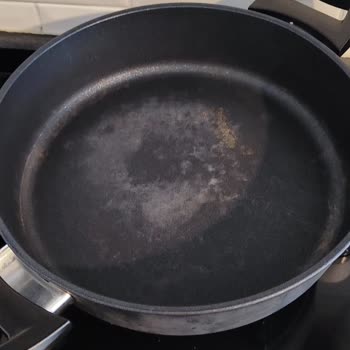 Karaca Züccaciye Blue Diamond Antibakteriyel 7 Parça Tencere Seti Hatalı