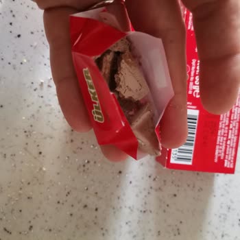 Bozuk Çıkan Ülker Napoliten Çikolata