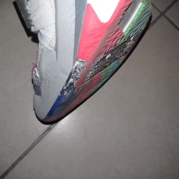 Premature Sole Melting Issues with Nike Air Jordan Why Not Zero 3 Shoes