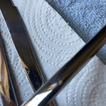 Karaca Züccaciye Karaca Çatal Kaşık Seti Paslandı