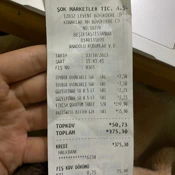 Patiswiss Çilek Drajeden Kıl Çıktı