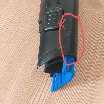 PHILIPS Ev Aletleri Philips Garanti Kapsamındaki Süpürgemin Parça Değişimine Ücret İstiyor