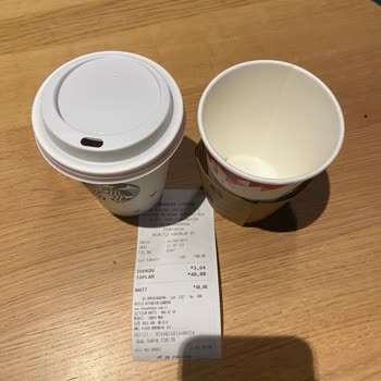 Starbucks Coffee Basit Bir Bardak...