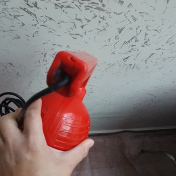 Fantom Fanset Elektrikli Ev Aletleri Dik Süpürge Patladı