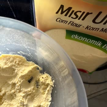 Bağdat Baharat Bağdat Marka Mısır Unundan Canlı Böcek Çıktı!