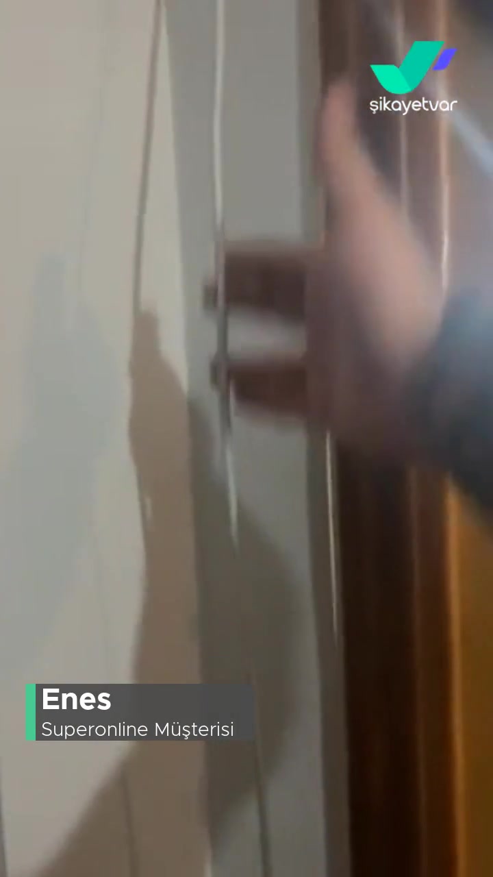 Superonline Kabloları Bağırsak Gibi Dışarıda Bırakıldı! videonun kapak resmi