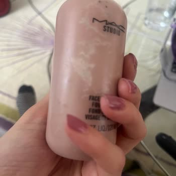 Mac Cosmetics 1 Yıl Dolmadan Bozulan Face And Body