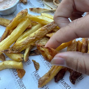 Mandela's Ubuntu Bayatlamış Patatesler, Kalitesiz Hizmet