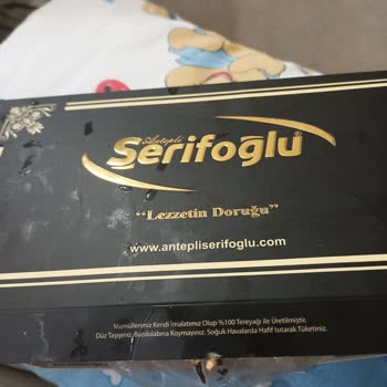 Antepli Şerifoğlu Baklavaları Solucan Çıktı Tatlıda