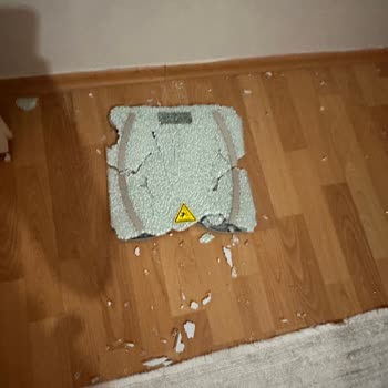 Medisana Baskülüm Ben Evde Yokken Patladı