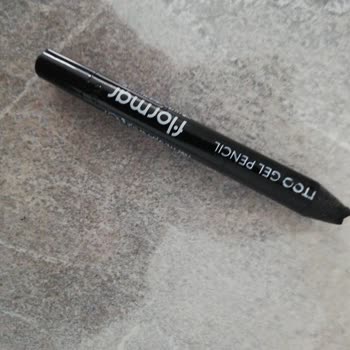 Flormar İçi Kırık Uçlu Göz Kalemi