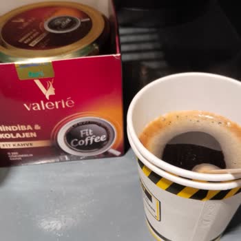 Valerie.coffe.tr (Instagram) Kilo Veremiyorum Arkadaşlarda Cevap Vermiyorlar