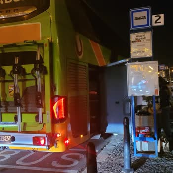 Münih-Prag Flixbus Otobüsü Türk Şoförü Yapılmaması Gerekenleri Yaptı