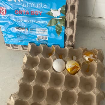 BİM'den Alınan Yumurtaların Sürekli Kırık Çıkması