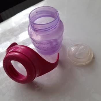 Philips Avent Damlatmazın Suyu Acı