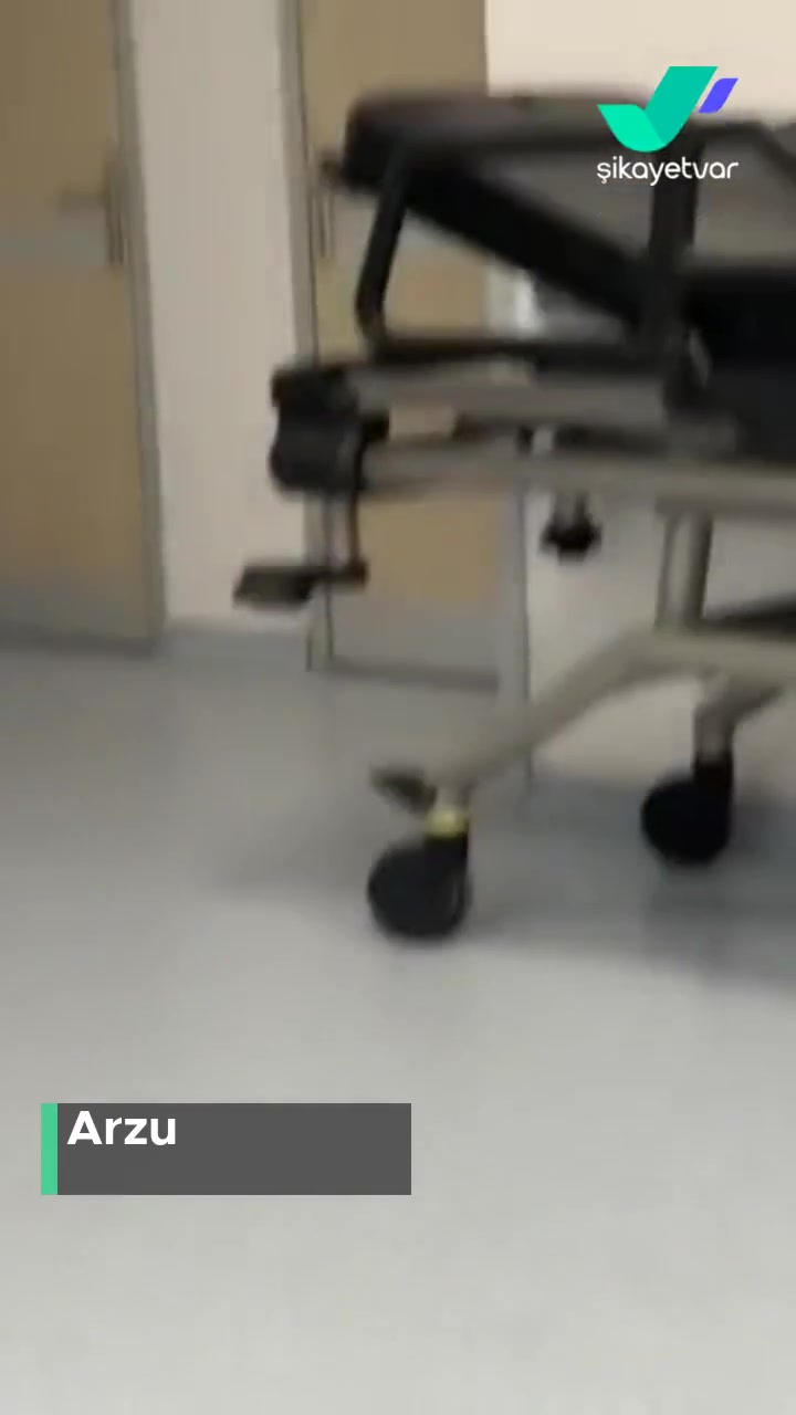Aksaray Üniversitesi Eğitim Ve Araştırma Hastanesi Yataklı Servis Leş Gibi Sigara Kokuyor! videonun kapak resmi