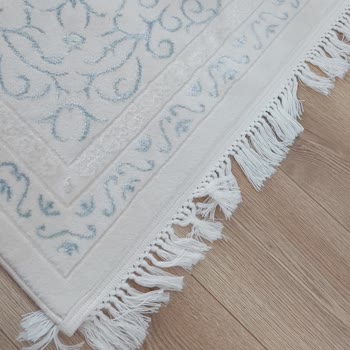 Erdem Halı Yıkama (Ümraniye) Halımın Eski Halinden Eser Kalmamış