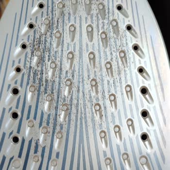 Philips Azur 7500 Kıyafete Yapışıyor