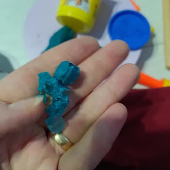 Smart Ofis Play Dough Oyun Hamuru İçinden Cam Çıktı. Smart Ofis Kırtasiye Ltd Sti