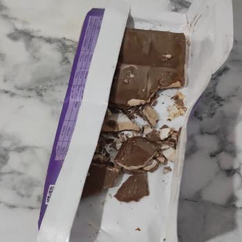 Milka Çikolata (Çilekli) Bozuk