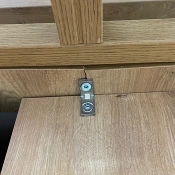 Çilek Mobilya Karyola Ortadan Çöktü