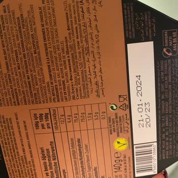 Koska Nazar Boncuklu Kurtlu Antep Fıstıklı Çikolatalı Lokum