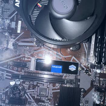 Pckolik.com 20 Gün Bekledim Ve Sonra Eksik Sipariş Teslim Aldım