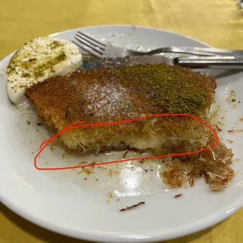 Urfalı Kebapçı Adil Raz Kötü Muamele Hizmet Soğuk Künefe Vb...