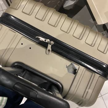 Hasarlı Bagajla Havalimanında Sunexpress Mağduriyeti!