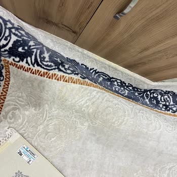 Kısmet Halı Yıkama Halımın Rengi Solmuş Ve Lekesini Çıkaramamışlar