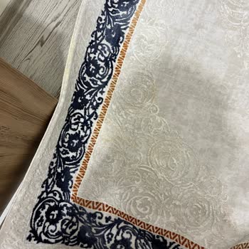 Kısmet Halı Yıkama Halımın Rengi Solmuş Ve Lekesini Çıkaramamışlar