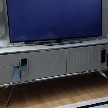 Vestel 55ua 9800 Model TV Kasıyor