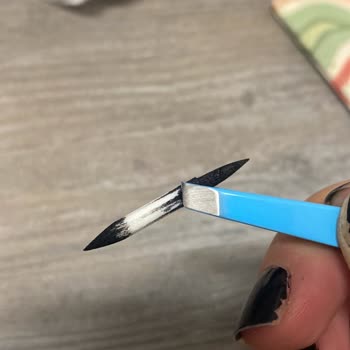 Wet N Wild Eyeliner Bos Geldi