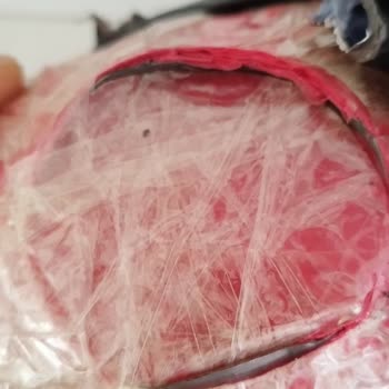 Aras Kargo Görevlisi Ürünüme Hasar Verdi