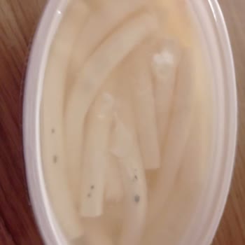 Şok Marketler Mis Peynir Çubukları Küflü Çıktı