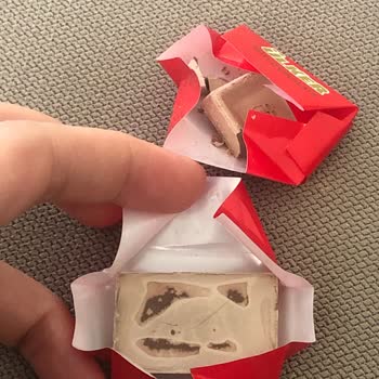 Ülker Çikolata Bozuk Çıktı