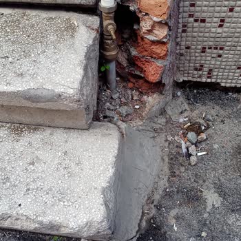 İBB - İstanbul Büyükşehir Belediyesi Dış Hat Patlaması Ve Merdiven Kırılması