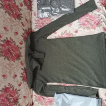 Aras Kargo 499 TL Karşılığında İki Pantolon Yerine Body Çıktı