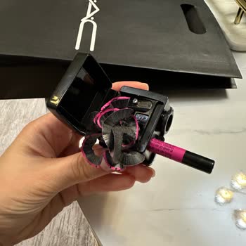 Mac Mini Kajal Göz Kalemin İçi Boş Çıktı