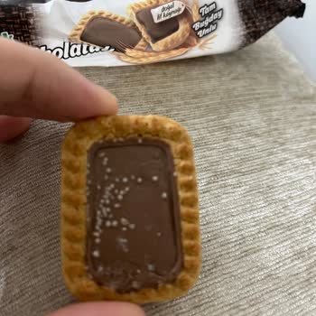 Eti Gıda Sütlü Çikolatalı Üründeki Sorun