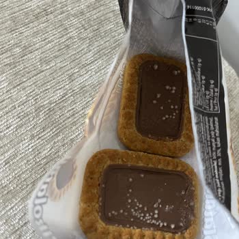 Eti Gıda Sütlü Çikolatalı Üründeki Sorun
