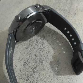 Huawei Smartwatch Top Button Malfunction and Post-Warranty Price Shock!