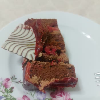 Faruk Güllüoğlu Çocuğuma Almak İstediğim Pasta Sağlık Sorunlarına Yol Açtı