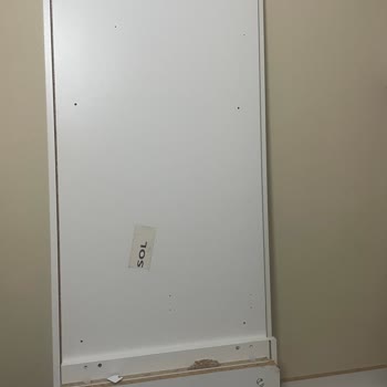 Koçtaş 4 Ay Önce Sipariş Verdiğim Gardırobun Hala Kurulumu Yapılmadı.