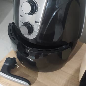 Schafer Airfryer Kolunun Kırılması