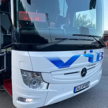Vib Turizm Sakarya Şoförün Seyir Halinde Sigara İçmesi