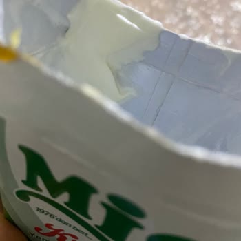 Mis Krema Bozuk Çıktı, Ekşimiş